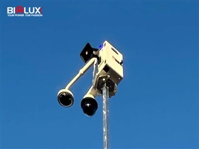 Kaip nustatyti saulės energijos sistemą apsaugos kameroms